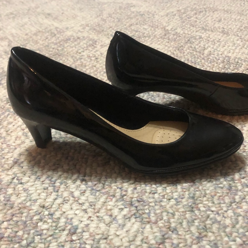 Croft and Barrow heels